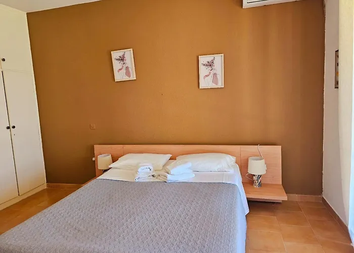 Διαμέρισμα Corfu Glyfada 49 Πέλεκας