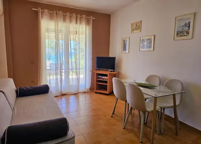 Corfu Glyfada 49 * Πέλεκας